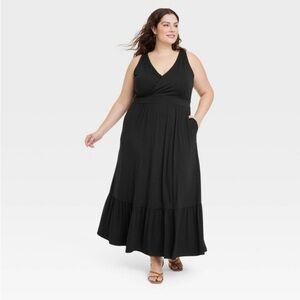 Women's V-Neck Maxi Dress - Ava & Viv™
Black